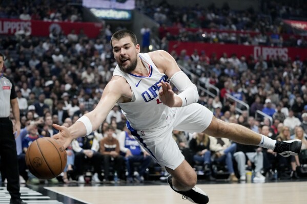 The first row top sports basketball